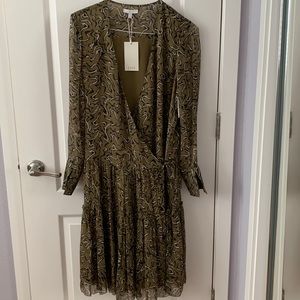 Brand new Joie Dante silk ruffle dress